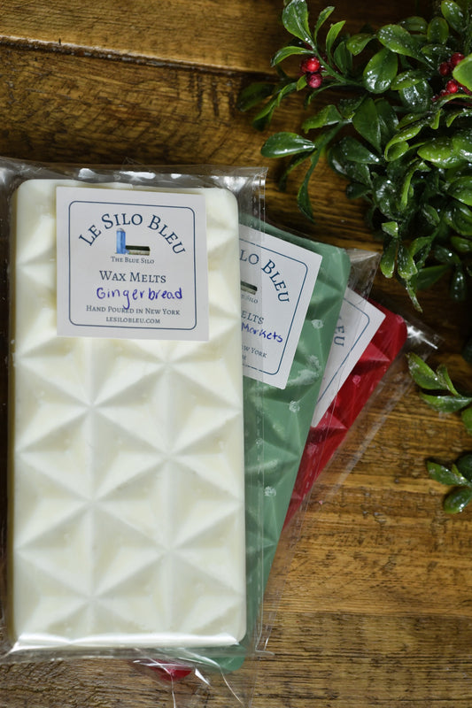 Wax Snap Bars in Festive Colors for Winter