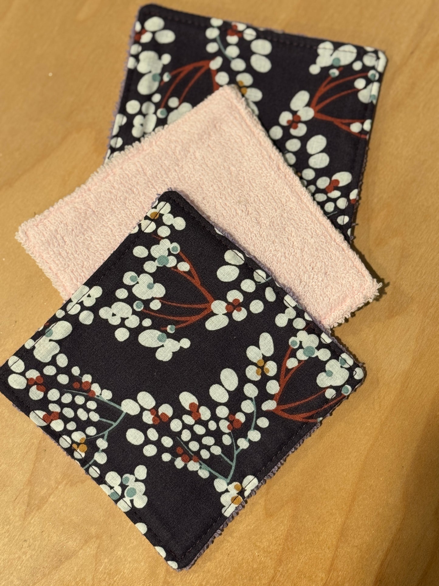 Patterned Fabric Eco Friendly Reusable Facial Washcloths