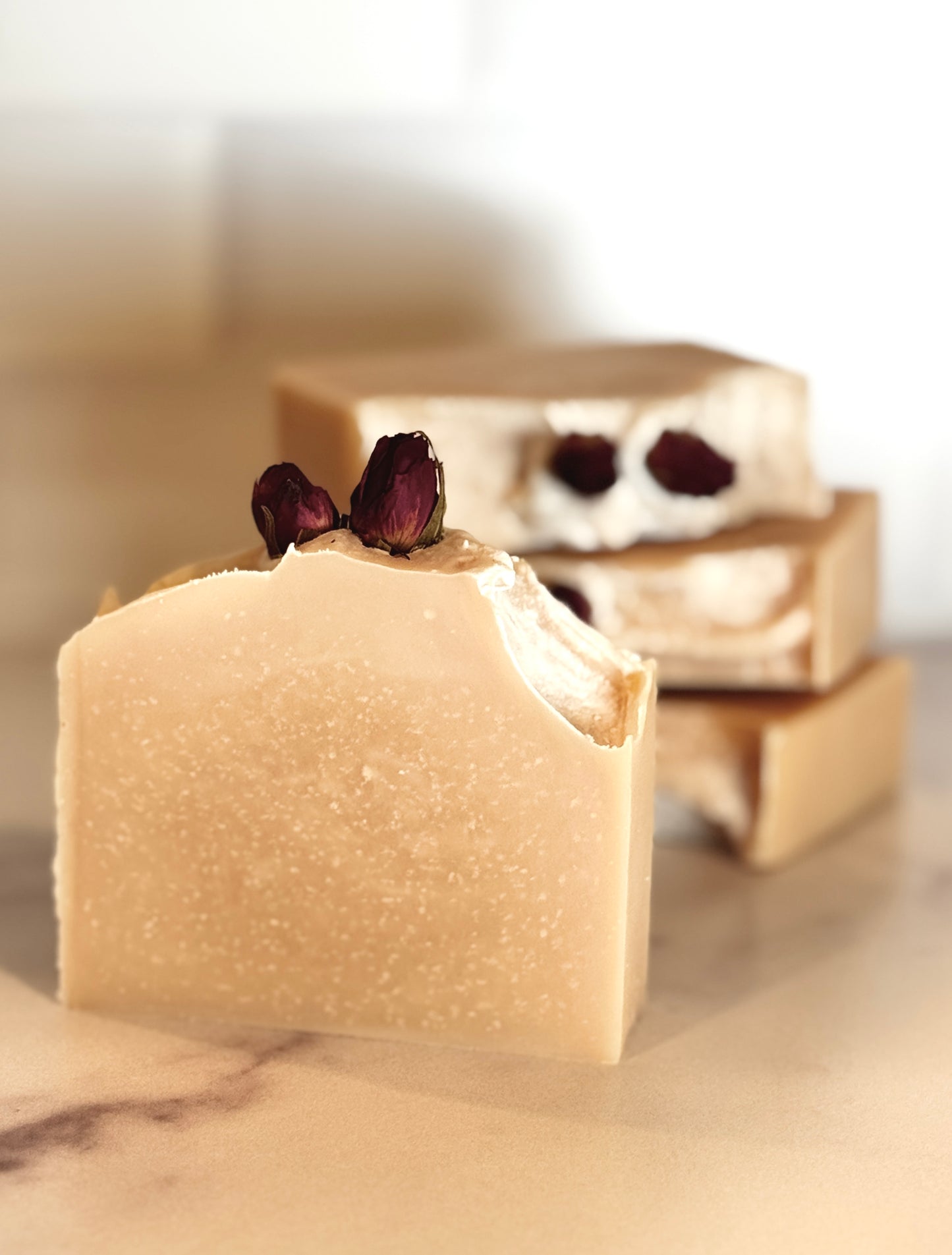 Coconut Milk & Rose Soap - Lait de Coco et Rose
